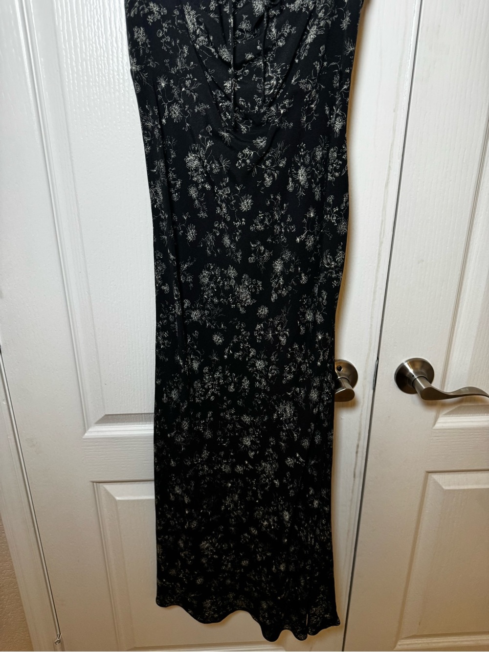 Wilfred Viscose Blend Black Floral Slip Dress with Spaghetti Straps - Picture 5 of 7